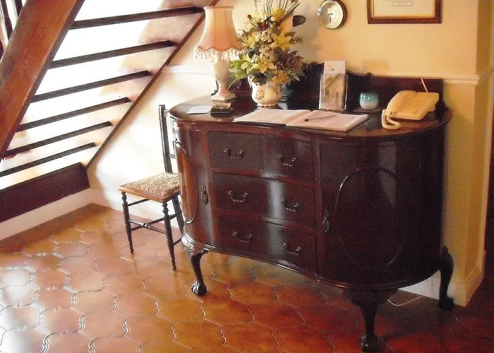 Maryville Bed And Breakfast